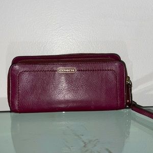 Coach Leather Wallet/Wrislet